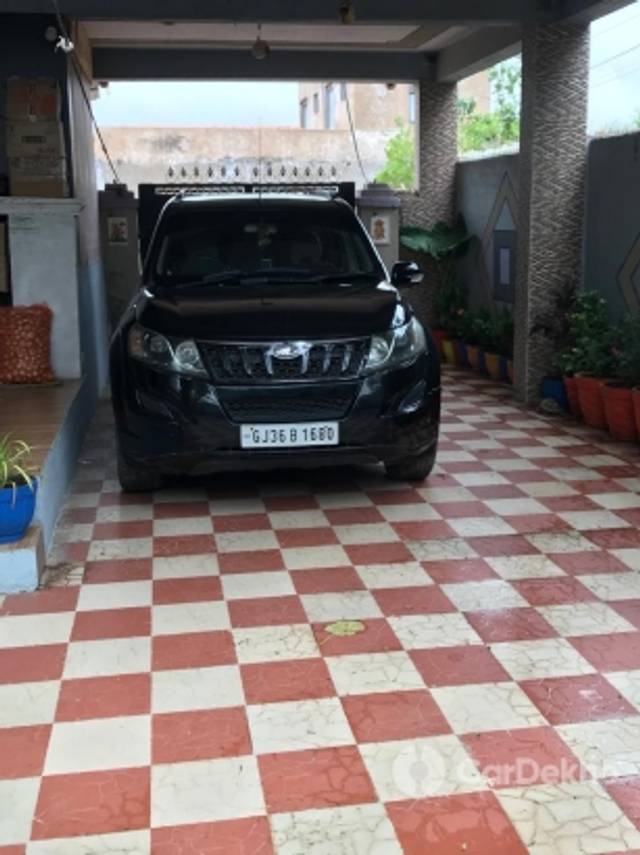 https://stimg2.cardekho.com/images/usedcarimages/large/3-2023/3661257/IMG-20230323-WA00311.jpg?imwidth=6401