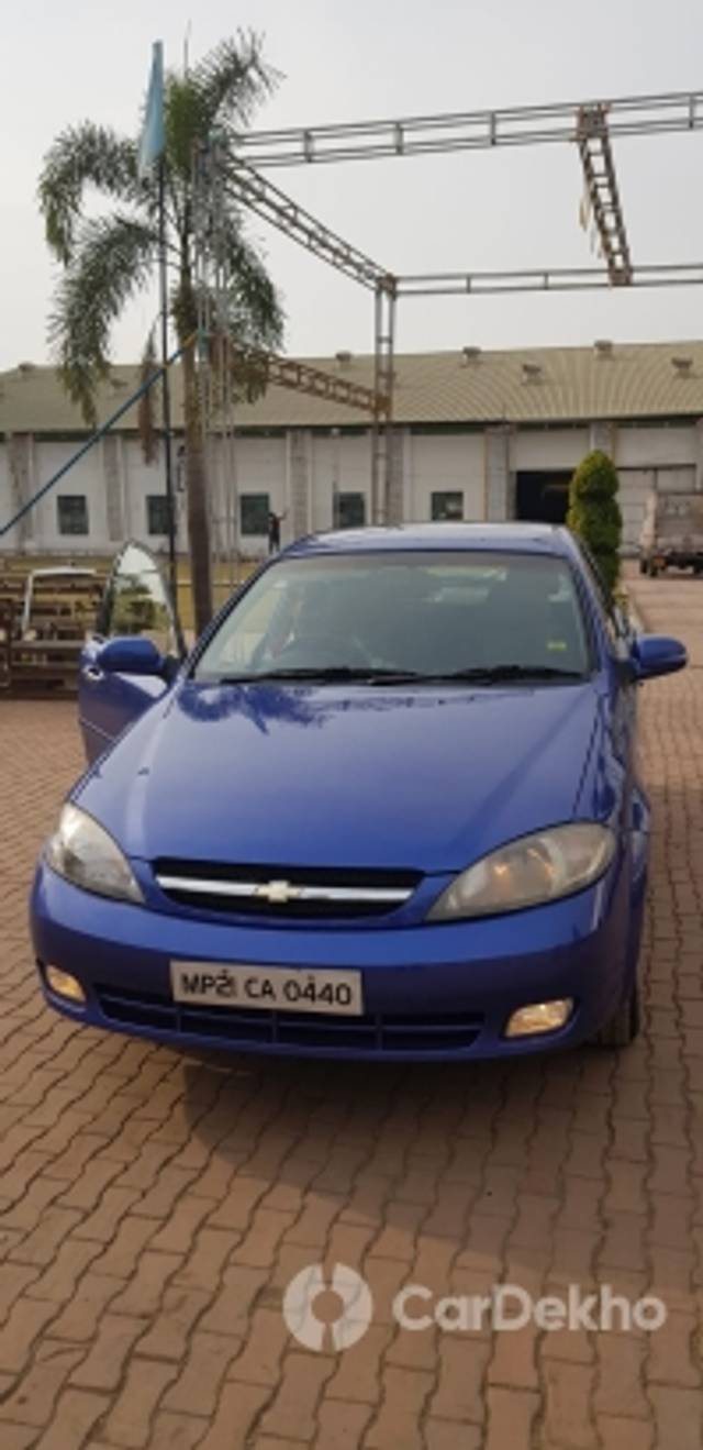 https://stimg2.cardekho.com/images/usedcarimages/large/3-2023/3663465/IMG-20230327-WA0012.jpg?imwidth=6400