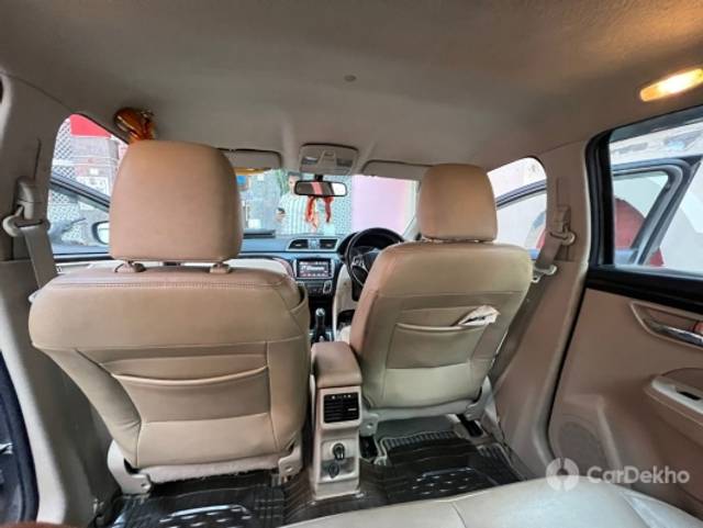 https://stimg2.cardekho.com/images/usedcarimages/large/3-2023/3664380/IMG-20230326-WA0012.jpg?imwidth=6402