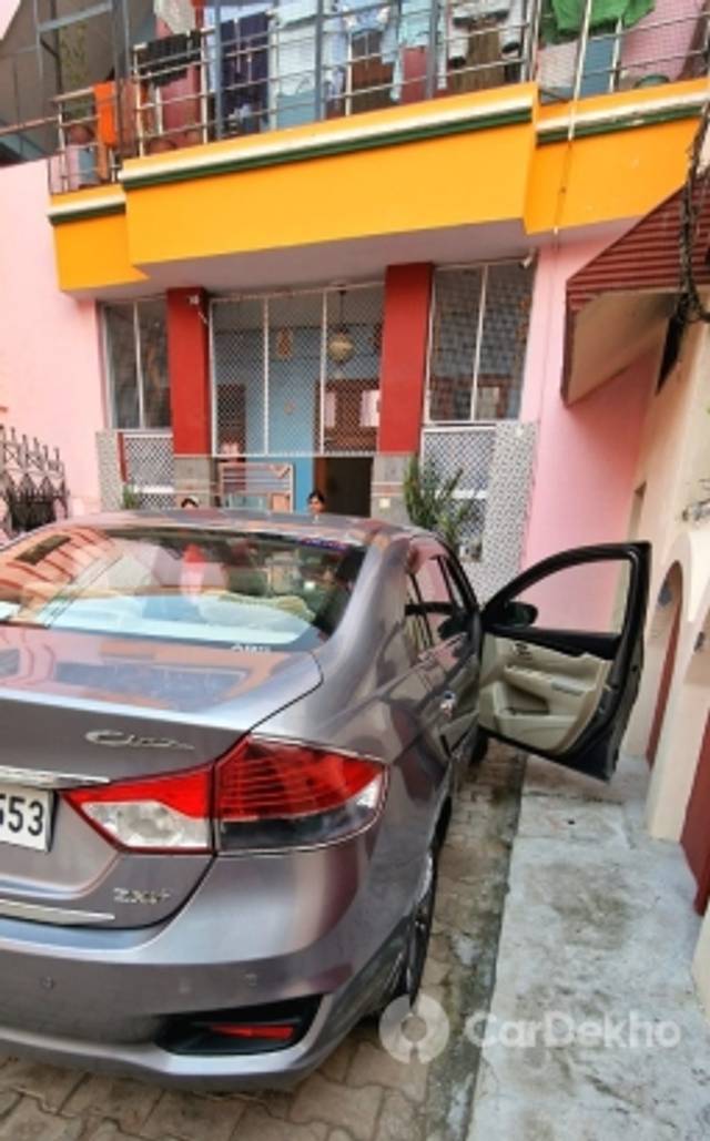 https://stimg2.cardekho.com/images/usedcarimages/large/3-2023/3664380/IMG-20230327-WA0002.jpg?imwidth=6401