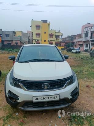 Tata Hexa XE Tata Hexa XE
