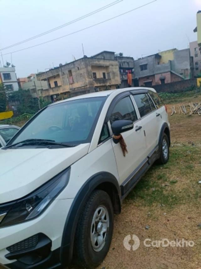 https://stimg2.cardekho.com/images/usedcarimages/large/3-2023/3664787/IMG-20230317-WA0076.jpg?imwidth=6401