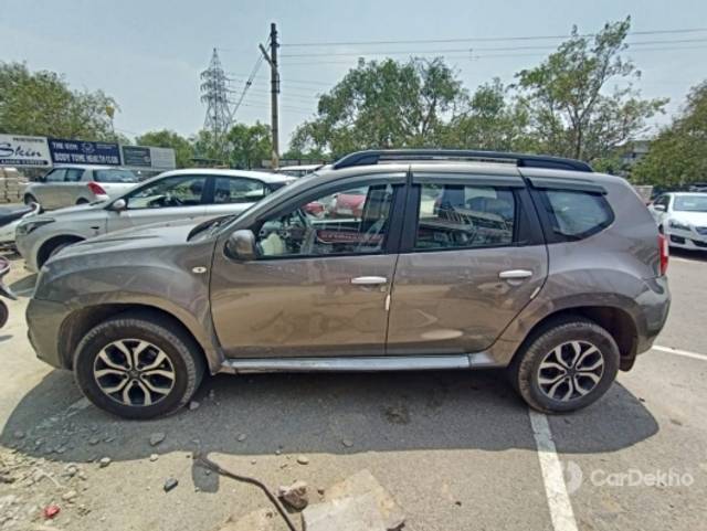 https://stimg2.cardekho.com/images/usedcarimages/large/3-2023/3665001/WhatsAppImage2021-06-26at13.49.19(1).jpg?imwidth=6400