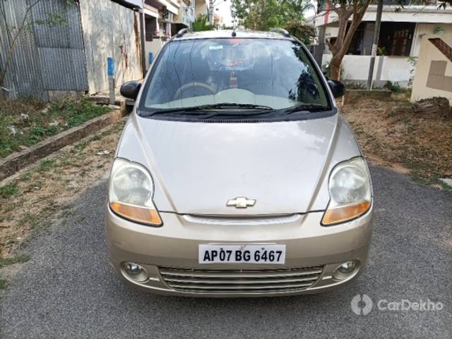 https://stimg2.cardekho.com/images/usedcarimages/large/3-2023/3665406/3.jpg?imwidth=6400