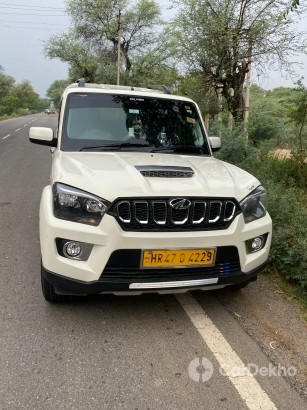 Mahindra Scorpio BSIV Mahindra Scorpio BSIV