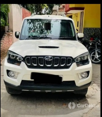 Mahindra Scorpio S10 7 Seater Mahindra Scorpio S10 7 Seater