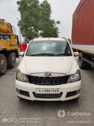 Mahindra Quanto C8 Mahindra Quanto C8