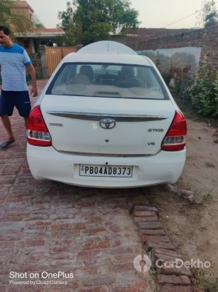 Toyota Etios Cross 1.2L G Toyota Etios Cross 1.2L G