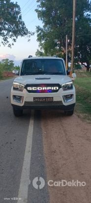 Mahindra Scorpio S10 AT 4WD