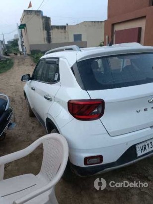 Hyundai Venue S BSIV Hyundai Venue S BSIV