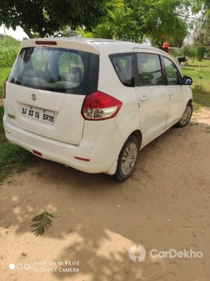 Maruti Ertiga VDI Maruti Ertiga VDI