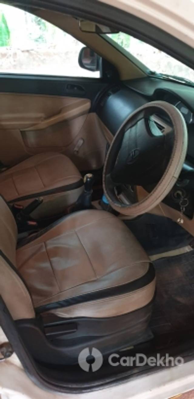 https://stimg2.cardekho.com/images/usedcarimages/large/8-2022/3457652/IMG-20220502-WA0011.jpg?imwidth=6401