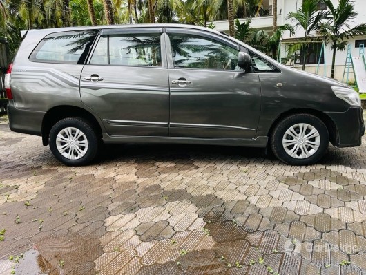 Toyota Innova 2.5 GX (Diesel) 8 Seater Toyota Innova 2.5 GX (Diesel) 8 Seater