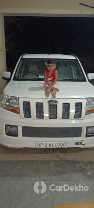 Mahindra TUV 300 T8 Mahindra TUV 300 T8