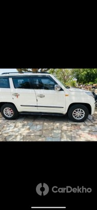 Mahindra TUV 300 T8 Mahindra TUV 300 T8