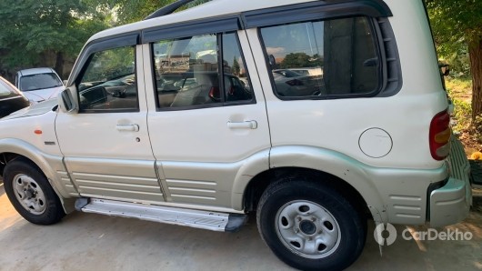 Mahindra Scorpio 2.6 SLX Turbo 7 Seater Mahindra Scorpio 2.6 SLX Turbo 7 Seater