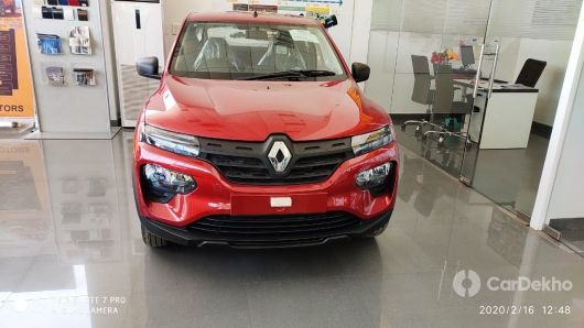 Renault KWID 1.0 RXT AMT 2020-2020