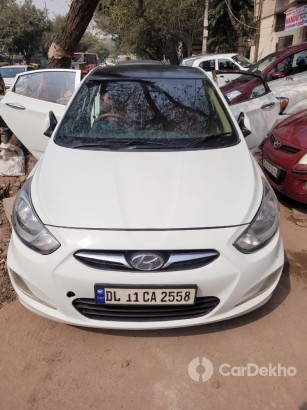 Hyundai Verna 1.6 SX Hyundai Verna 1.6 SX