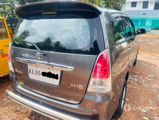 Toyota Innova 2.5 G4 Diesel 8-seater Toyota Innova 2.5 G4 Diesel 8-seater