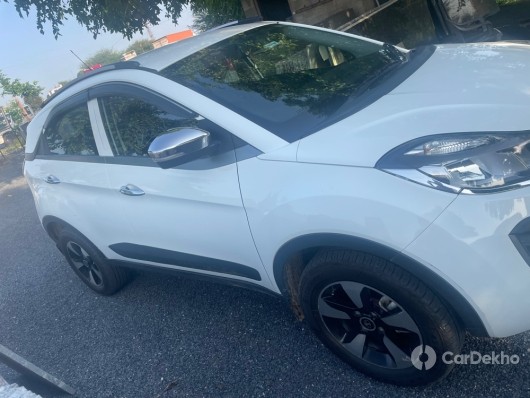 Tata Nexon 1.5 Revotorq XM Tata Nexon 1.5 Revotorq XM
