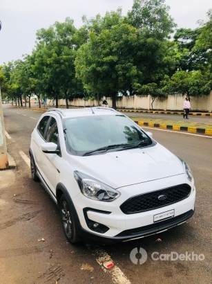 Ford Freestyle Titanium Petrol BSIV Ford Freestyle Titanium Petrol BSIV