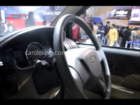 Chevrolet Tavera Neo at the 2012 Auto Expo