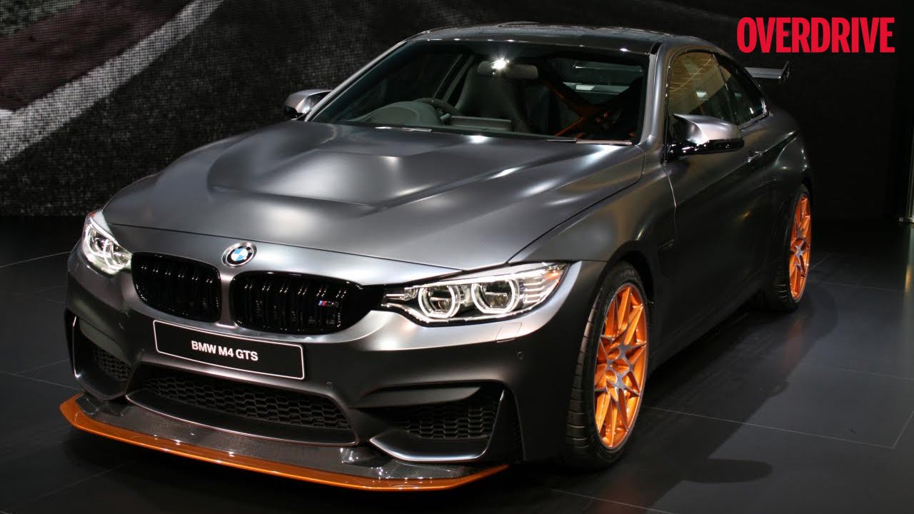 BMW M4 GTS and Mini Convertible - Tokyo Motor Show 2015