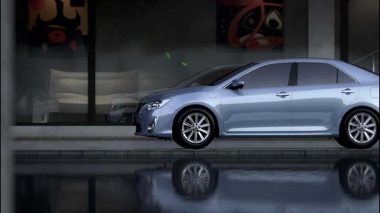Toyota Hybrid Camry with Aesthetic Innovation