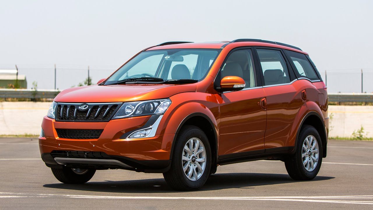 2015 Mahindra XUV5OO:: WalkAround Video :: ZigWheels